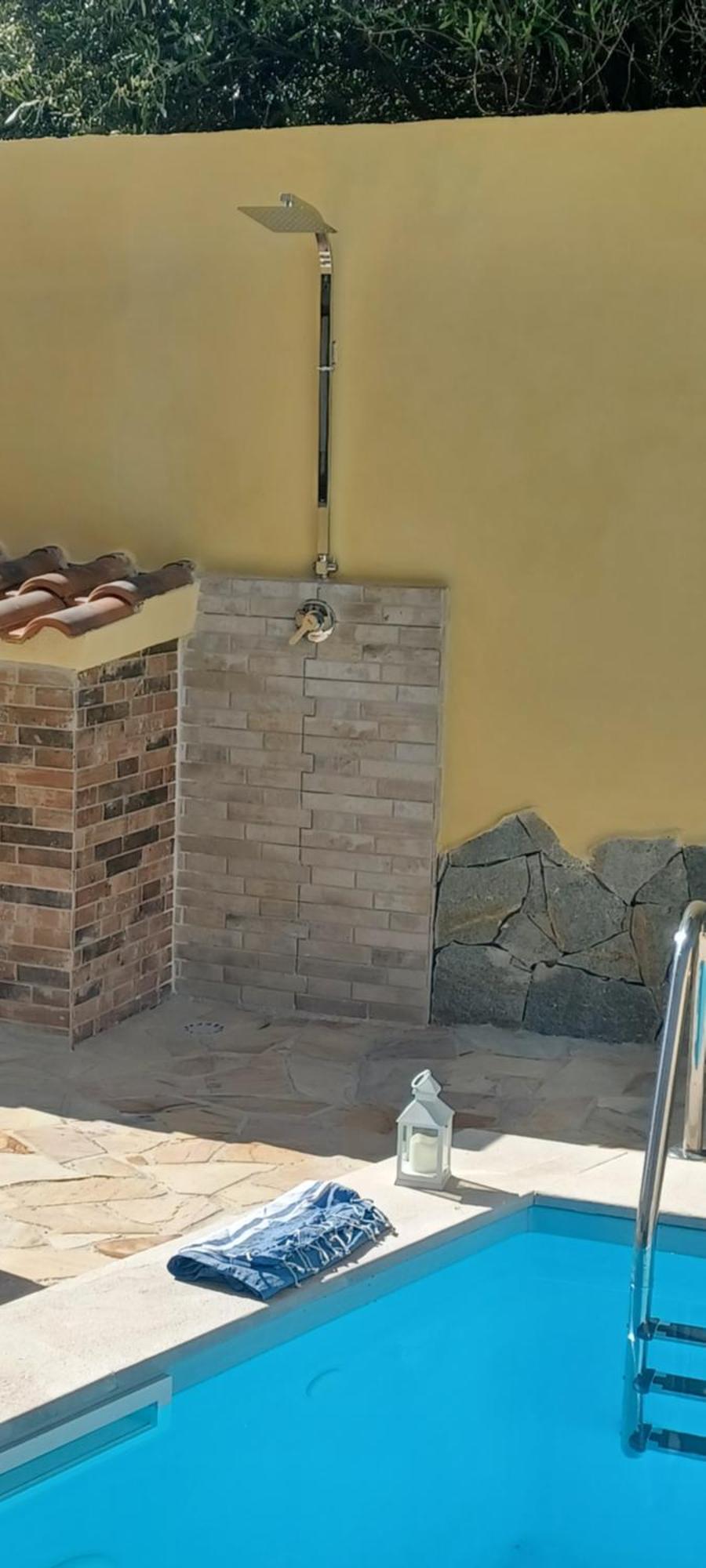 Exclusive Use Swimming Pool Available From June To September كالياري المظهر الخارجي الصورة